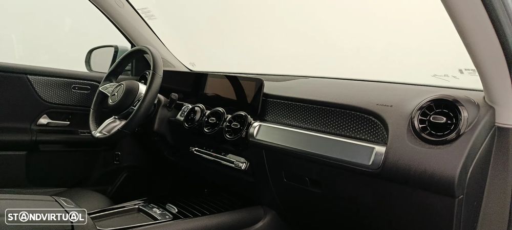Mercedes-Benz GLB 180 d - 20