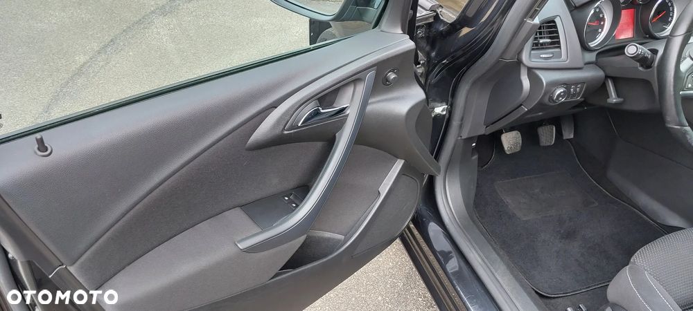 Opel Astra 1.4 Turbo Sport - 20