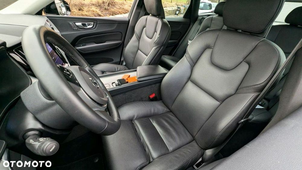 Volvo XC 60 - 18