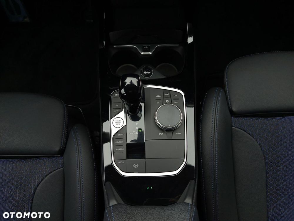 BMW Seria 1 - 19