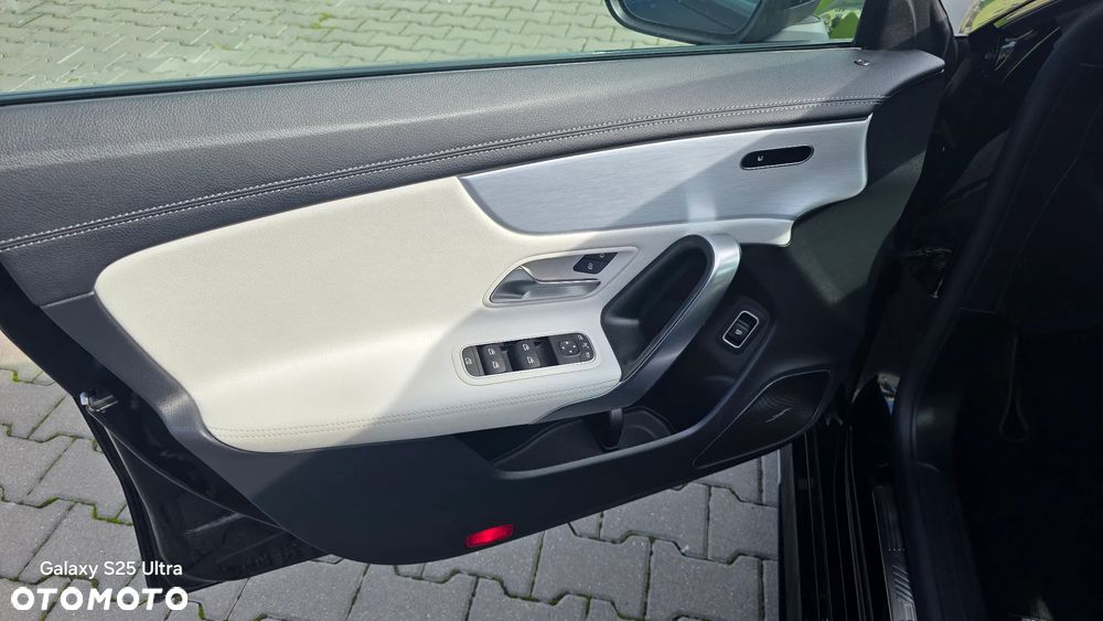 Mercedes-Benz CLA AMG 35 4Matic B AMG Speedshift 7G-DCT - 19