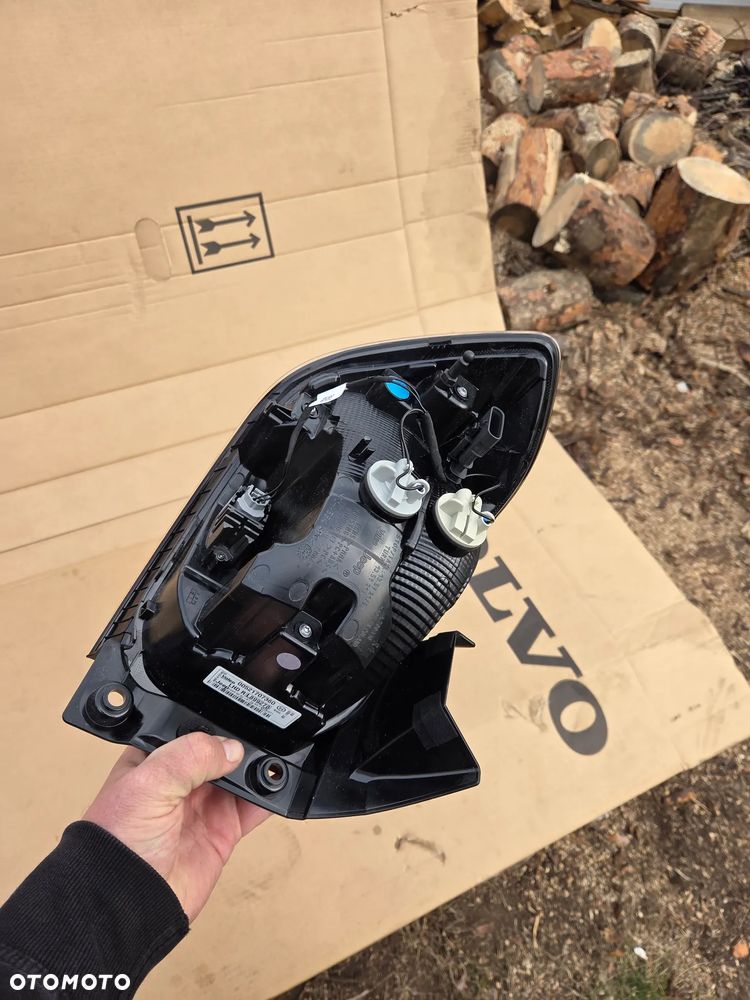 lampa prawa prawy tylna tył Jeep Avenger 52170736 0052170736 68664747AA - 6