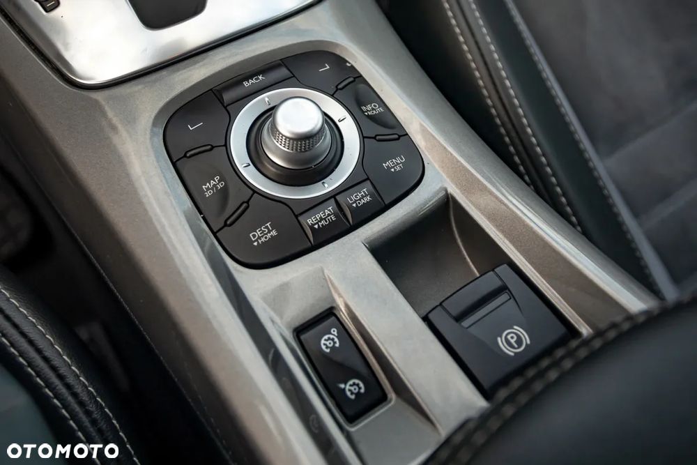 Renault Laguna dCi 175 FAP Initiale - 29