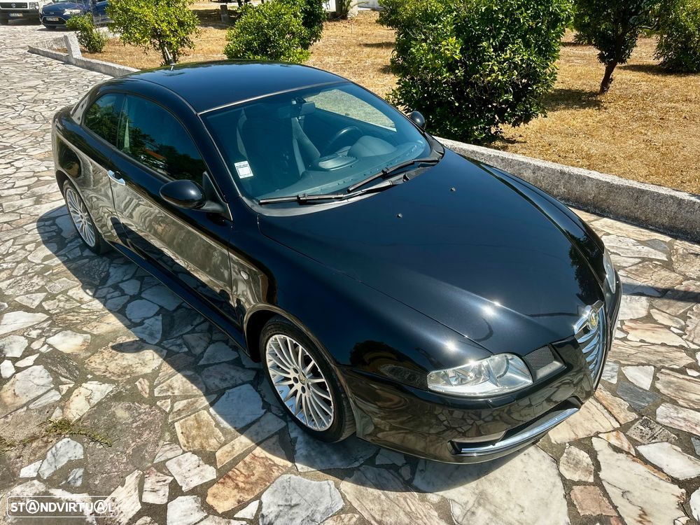 Alfa Romeo GT 1.9 JTD M-JET - 11
