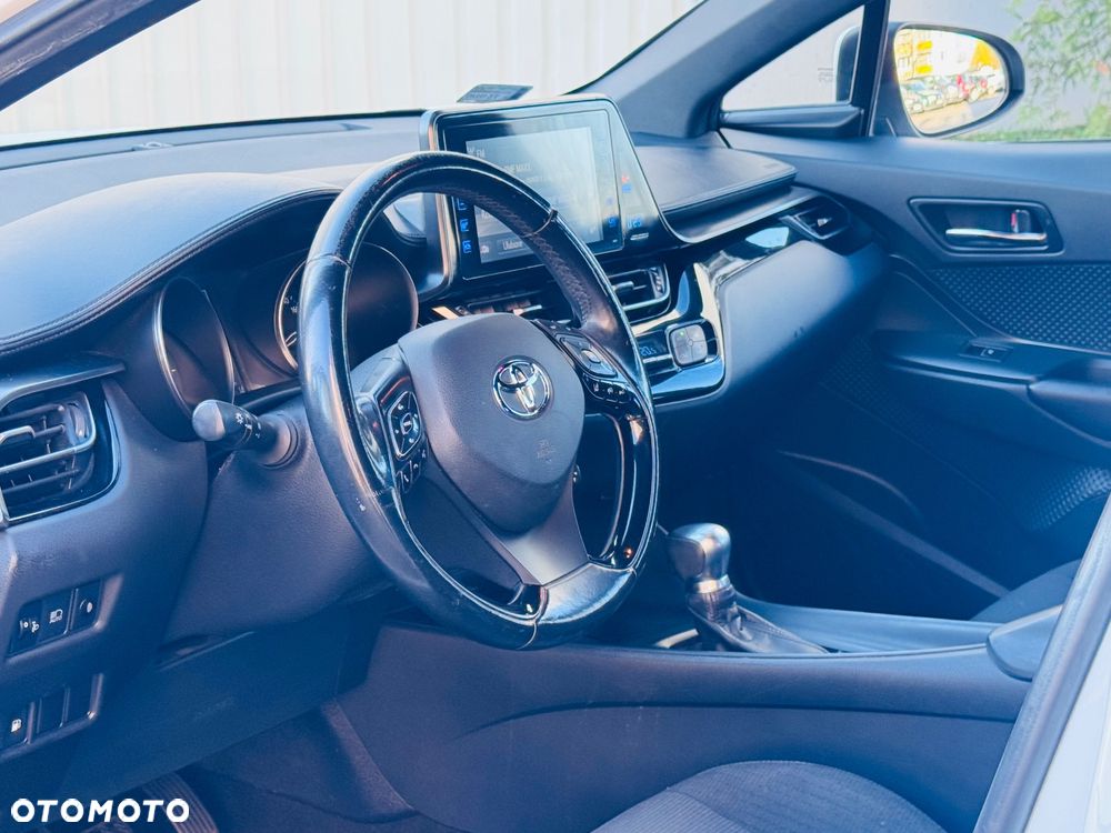 Toyota C-HR 1.8 Hybrid Dynamic - 25