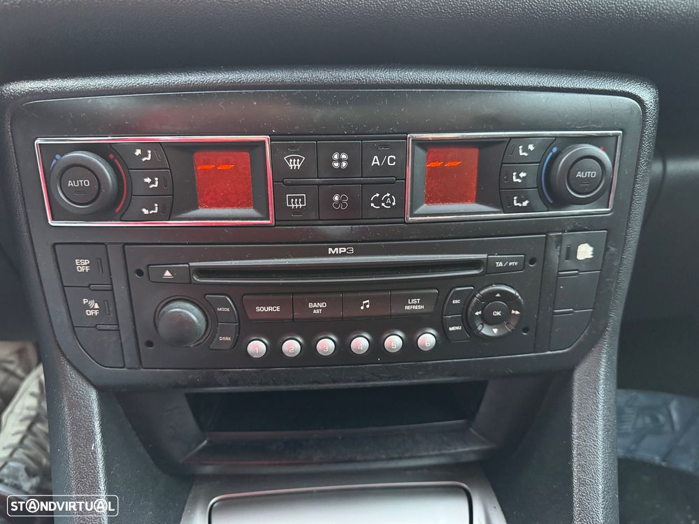 Citroën C5 1.6 HDi Exclusive - 18