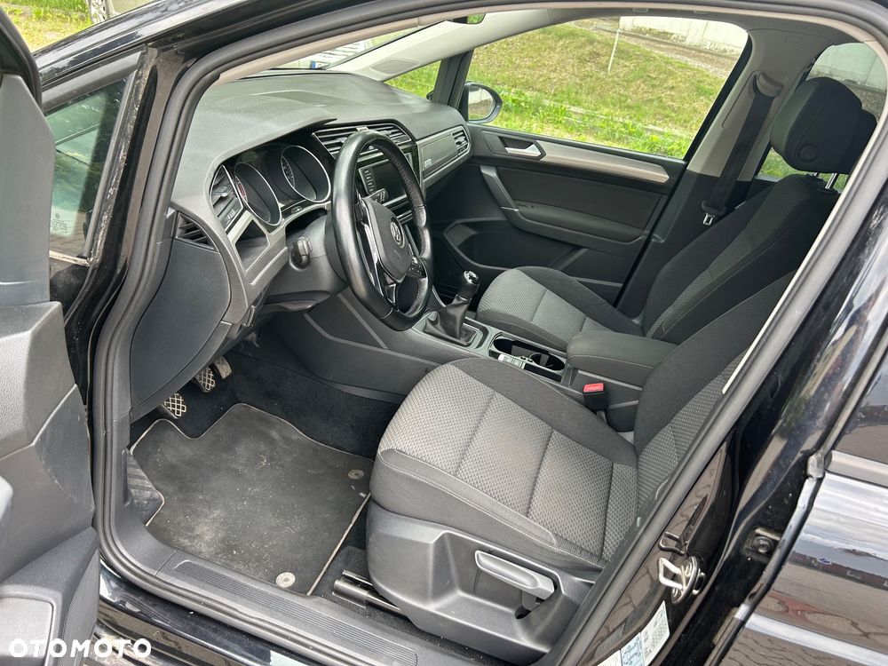 Volkswagen Touran 1.2 TSI (BlueMotion Technology) Comfortline - 23