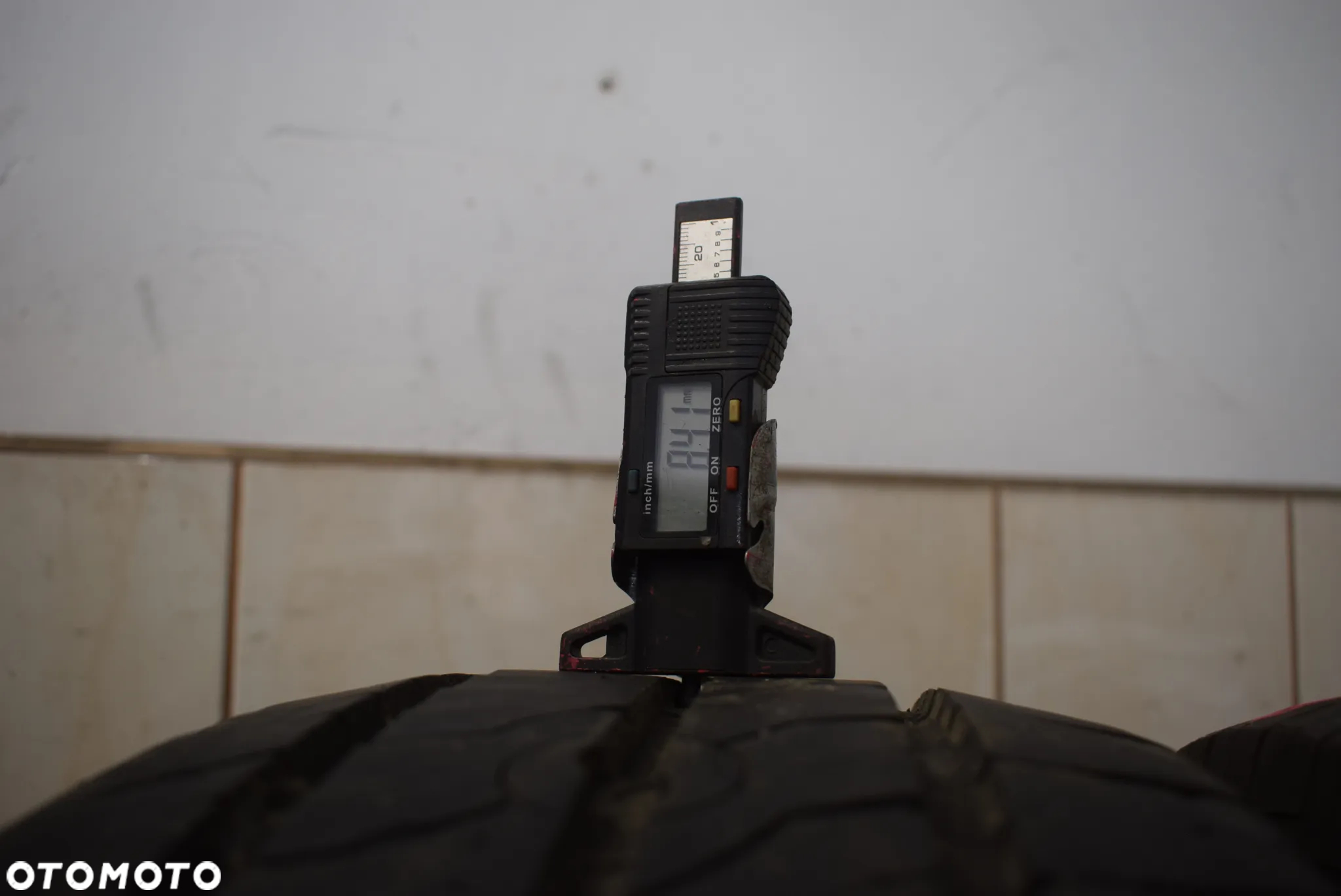 R15C 215/70 Semperit Van-Life 2 Cena za parę - 4