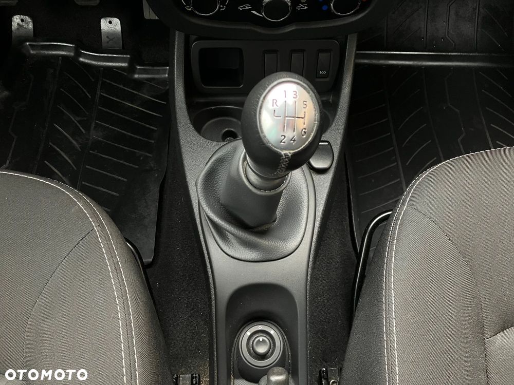 Dacia Duster 1.2 TCe Prestige - 27