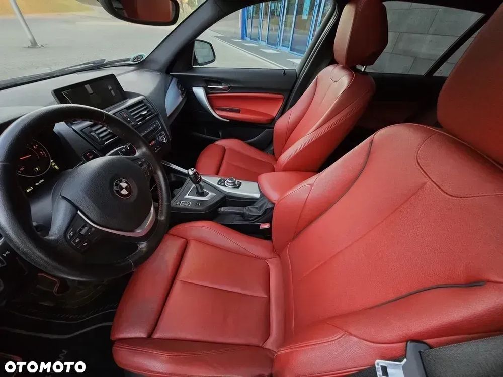 BMW Seria 1 118i Sport Line - 12