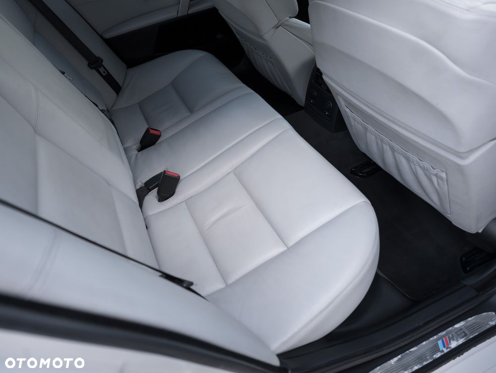 BMW M5 - 35