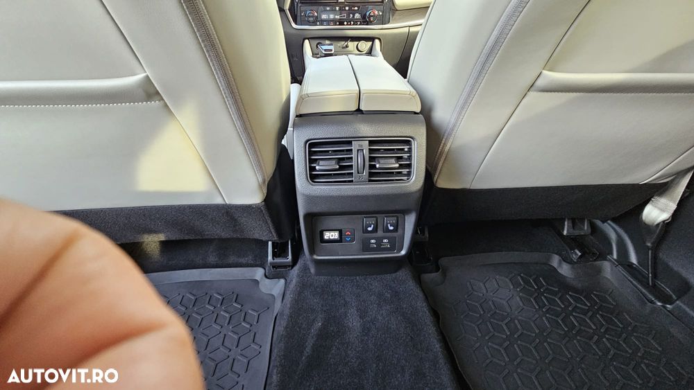 Nissan X-Trail e4ORCE 7 locuri Tekna - 15