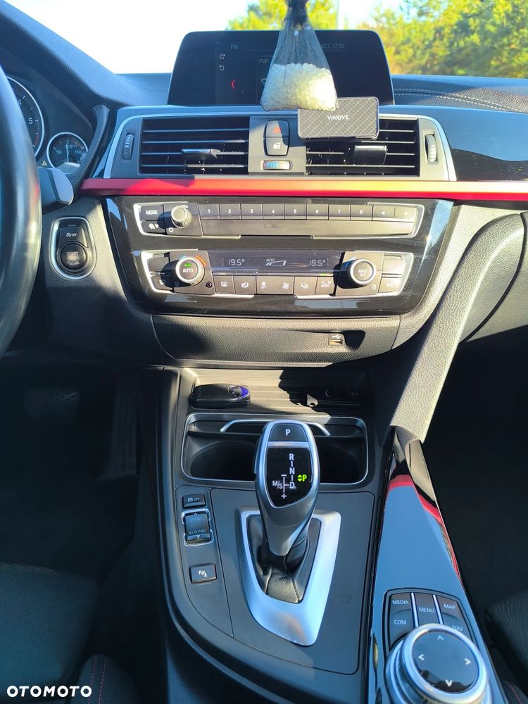 BMW Seria 4 420d xDrive Sport Line - 23