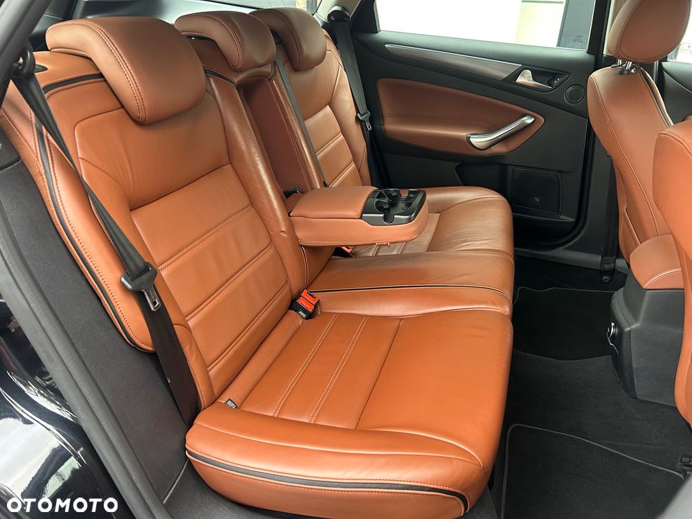 Ford Mondeo 2.0 T Titanium X - 28