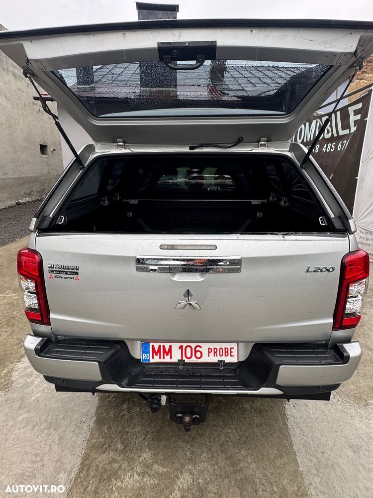 Mitsubishi L200 - 19