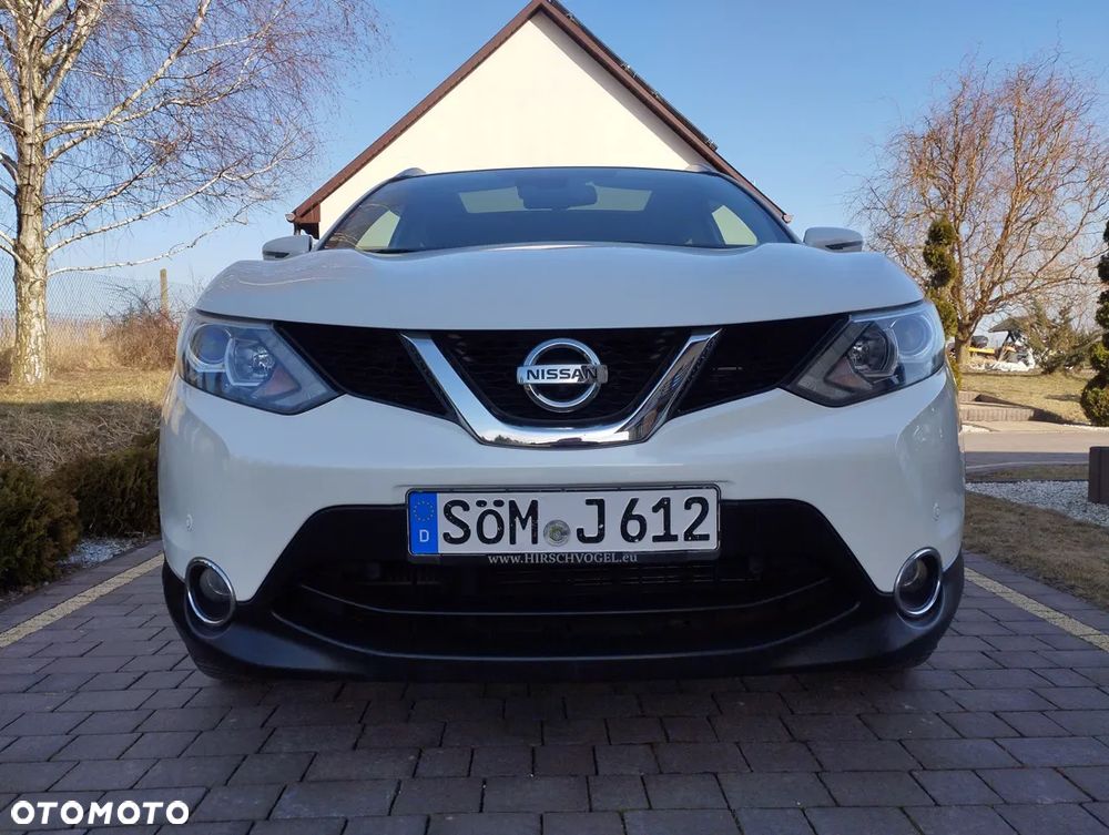 Nissan Qashqai 1.6 DIG-T N-Connecta - 2