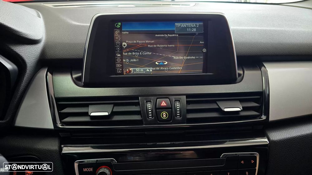 BMW 216 Active Tourer d Line Sport Auto - 29