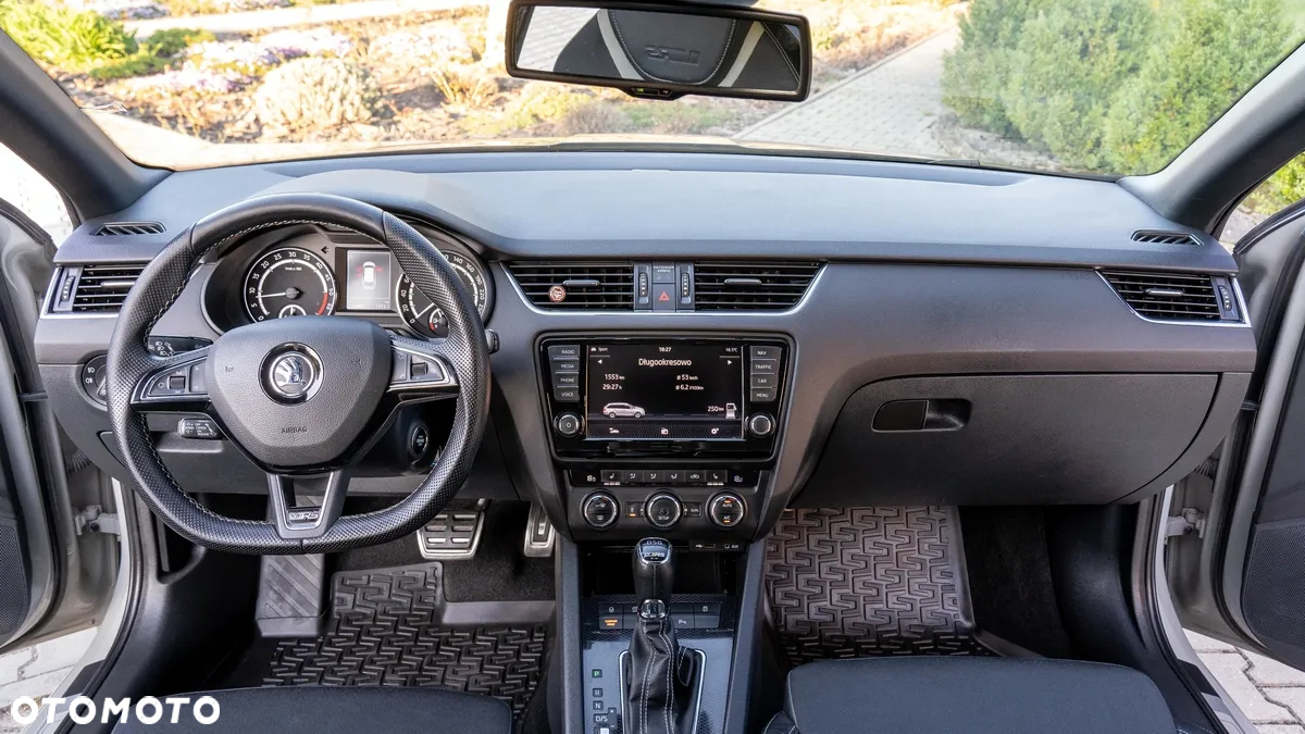 Skoda Octavia 2.0 TDI RS DSG - 28
