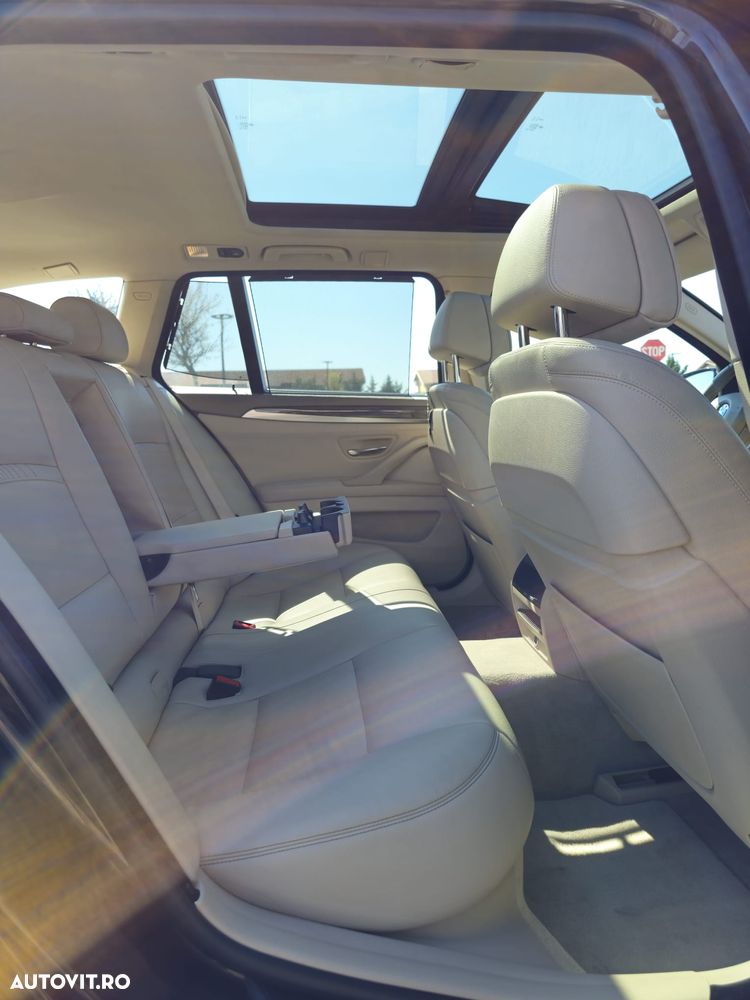 BMW Seria 5 525d Sport-Aut. Modern Line - 21