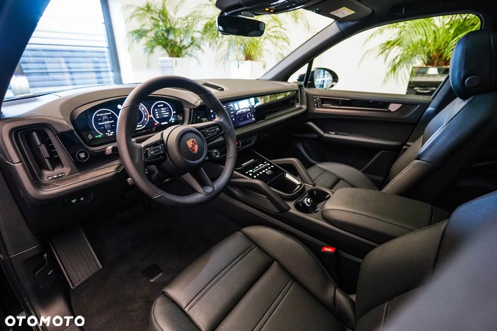 Porsche Cayenne Standard - 9