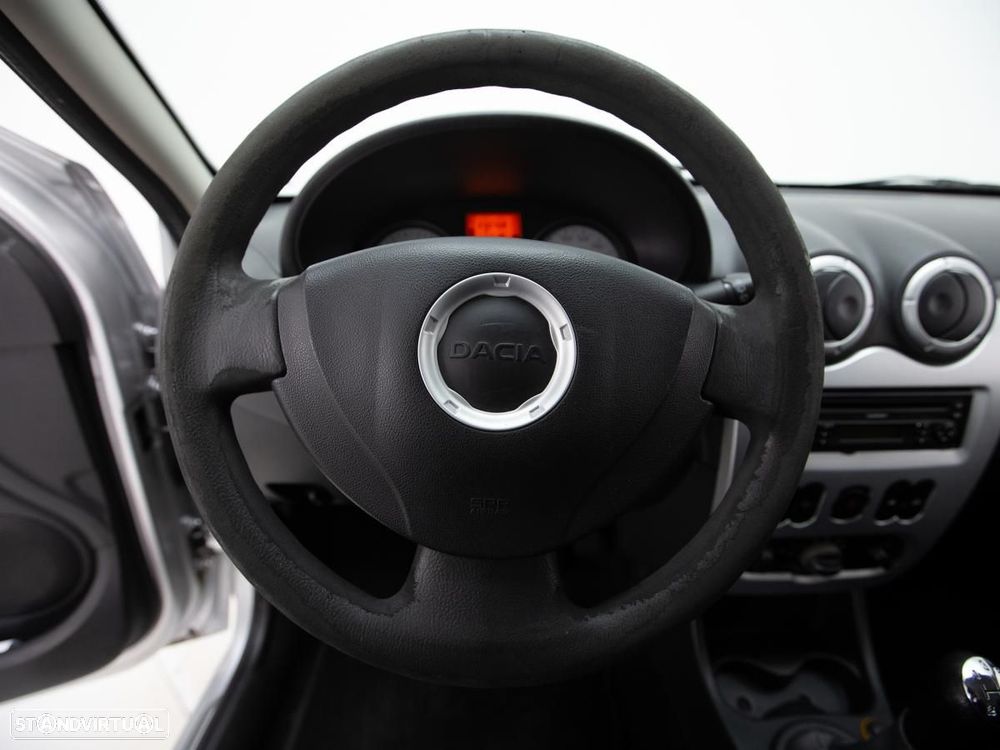 Dacia Sandero - 11