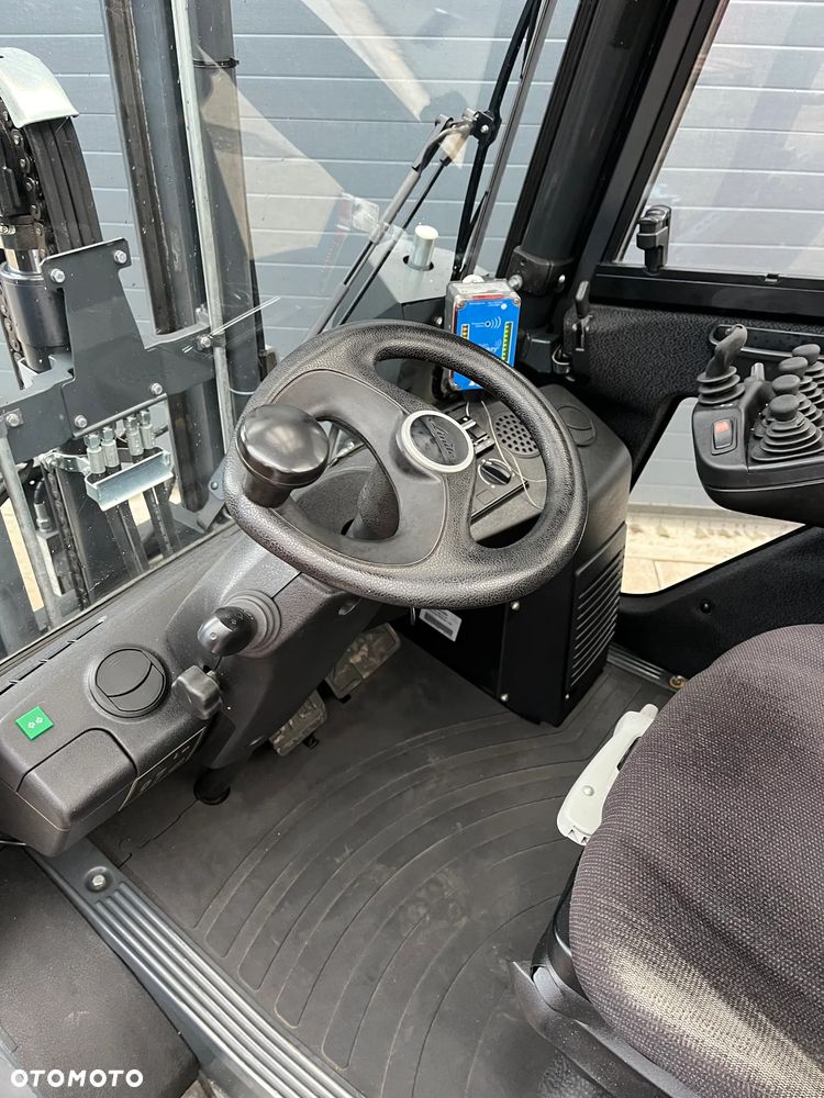 Linde H35 H30 widły wysuwane teleskopowe 135-235cm, pozycjoner 41-135cm, przesuw boczny kabina - 36