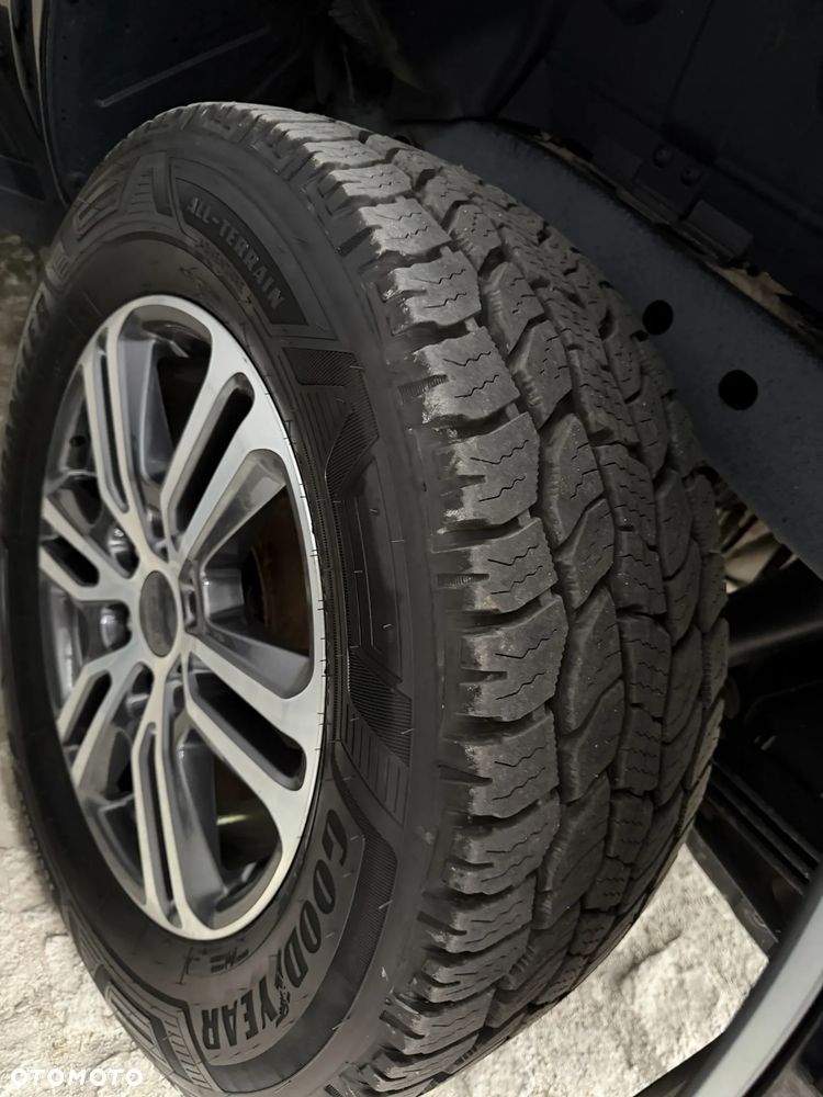 Ford Ranger 2.0 EcoBlue 4x4 DC Limited - 32
