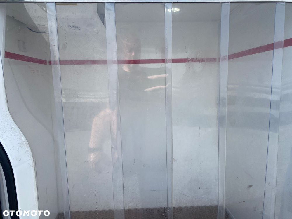 Ford Transit Custom - 21