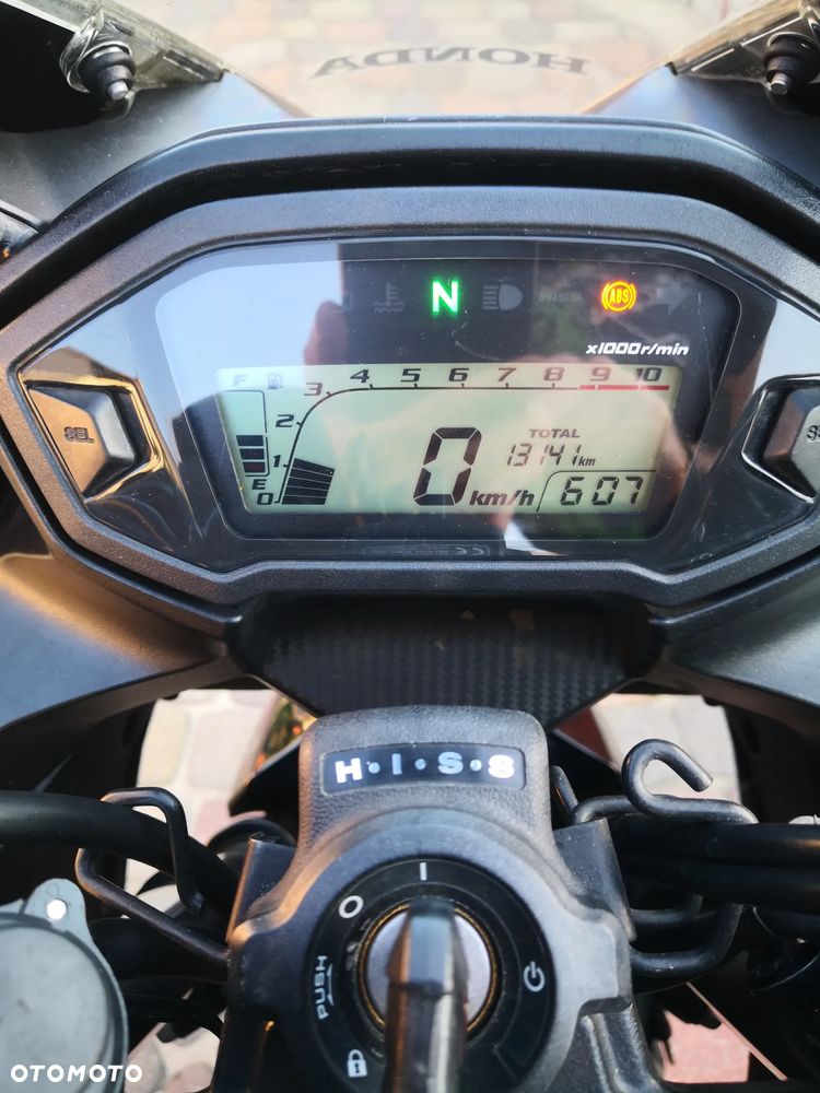 Honda CBR - 7