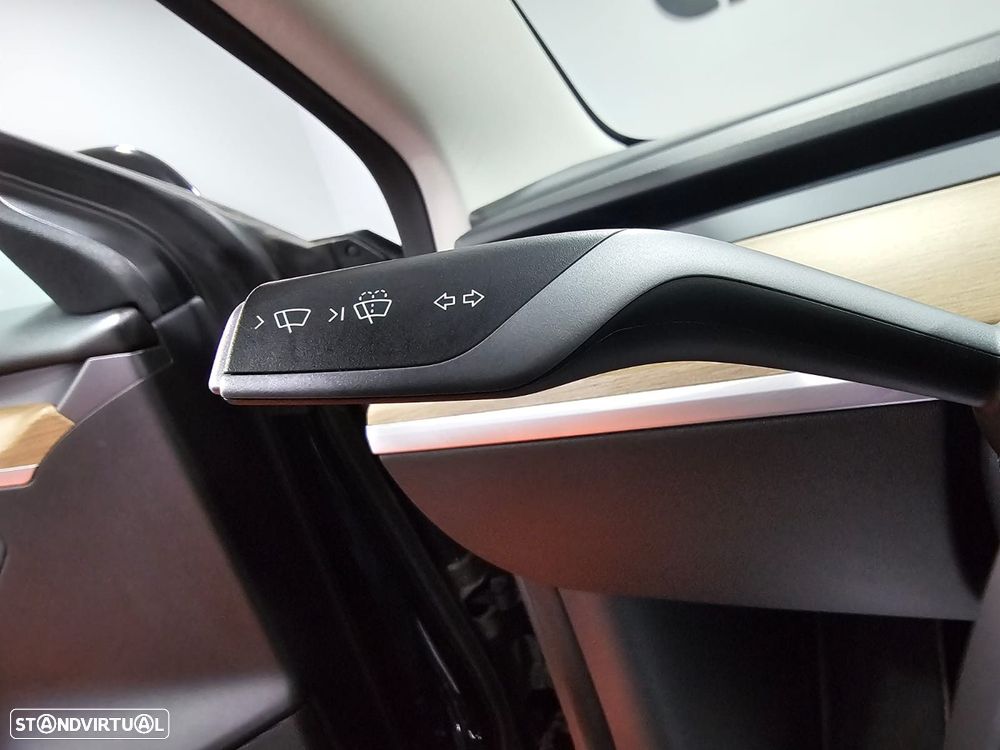 Tesla Model 3 Standard Range Plus RWD - 18