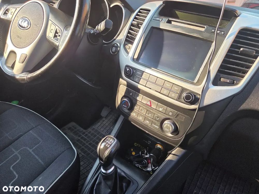 Kia Venga 1.6 CVVT ISG Dream Team Edition - 6