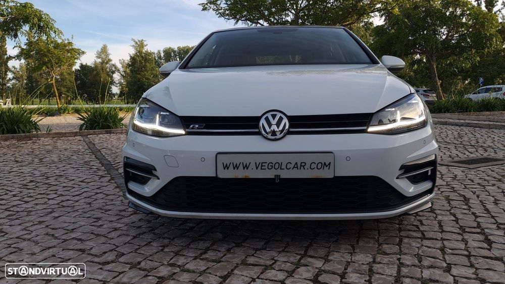 VW Golf 1.5 eTSI R-Line DSG - 6