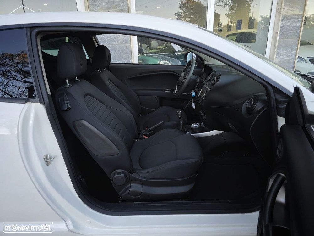 Alfa Romeo MiTo 1.3 JTDM - 23