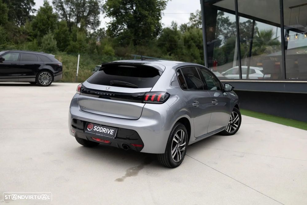 Peugeot 208 1.2 PureTech Allure - 44