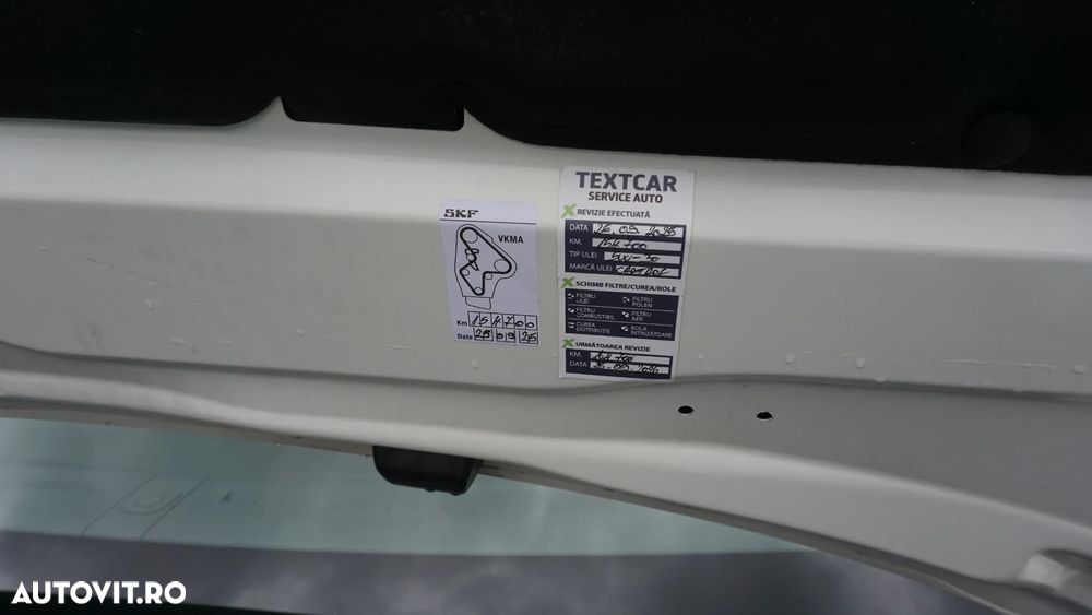 Peugeot 208 BlueHDi 100 GT - 31