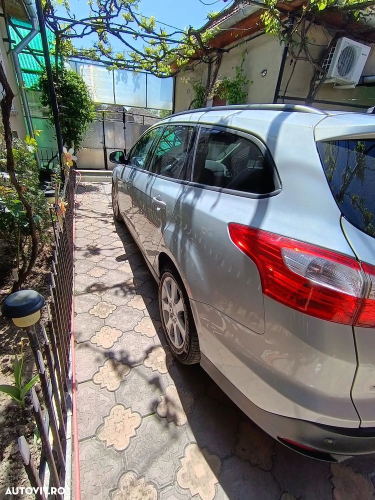 Ford Focus - 2