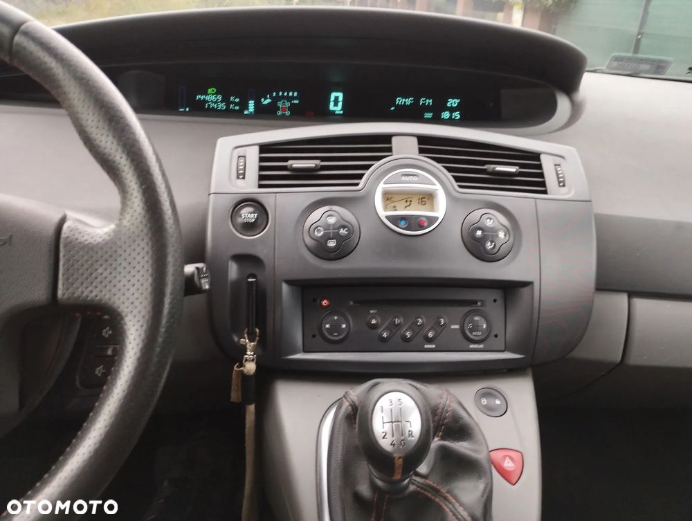 Renault Scenic - 13