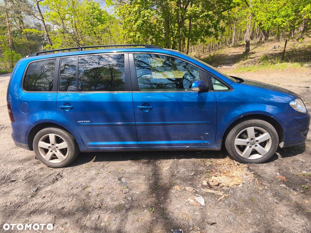 Volkswagen Touran 1.9 TDI Trendline - 4