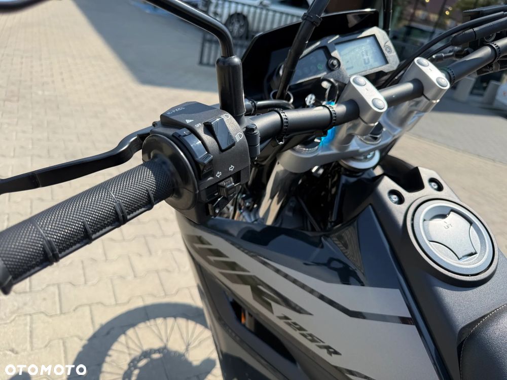Yamaha WR - 10