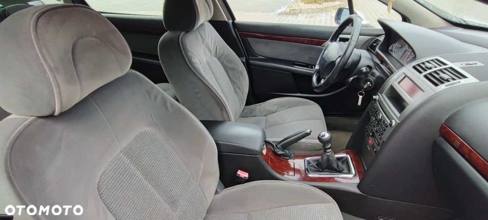 Peugeot 407 2.0 HDI Intense - 7