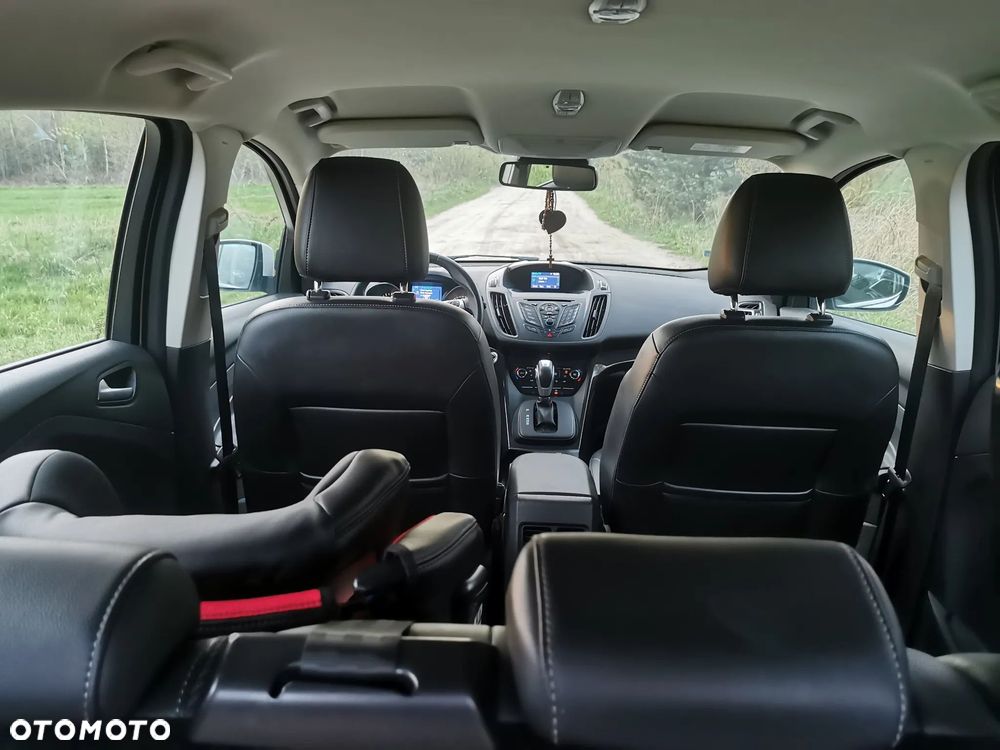 Ford Kuga 2.0 TDCi 4WD Titanium - 13