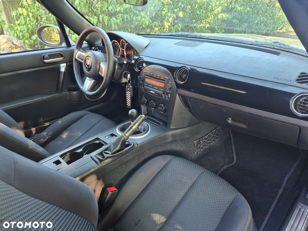 Mazda MX-5 2.0 MZR Emotion - 19