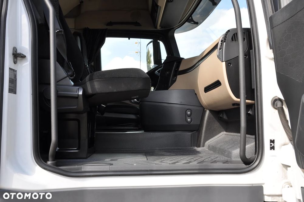 Mercedes-Benz Actros bez retardera - 12