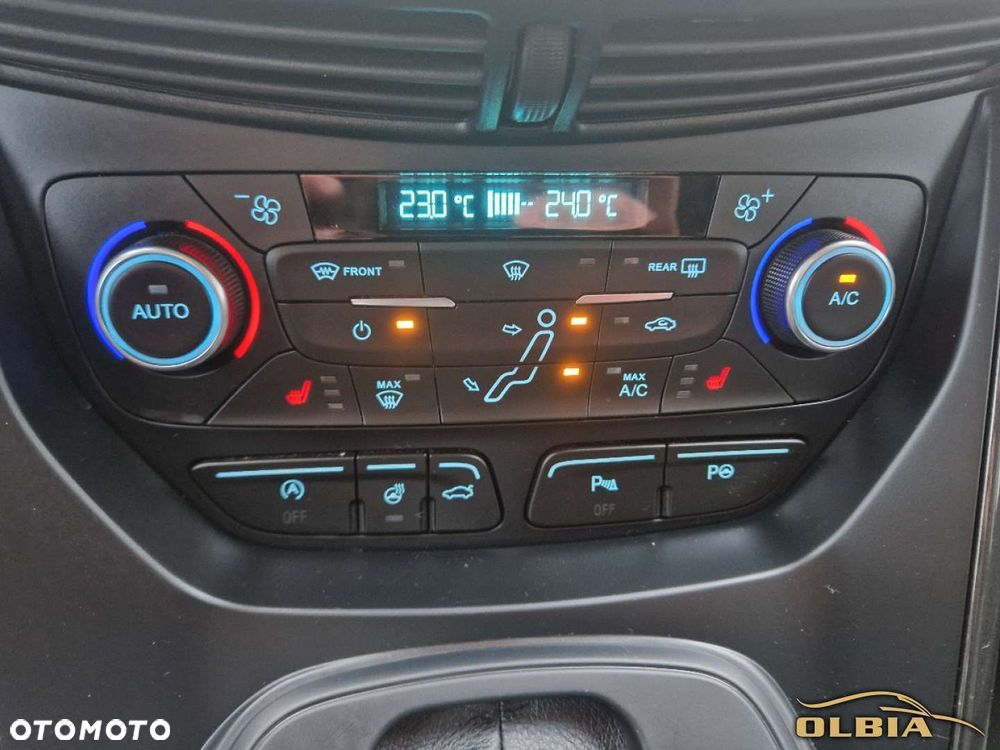 Ford Grand C-MAX - 30