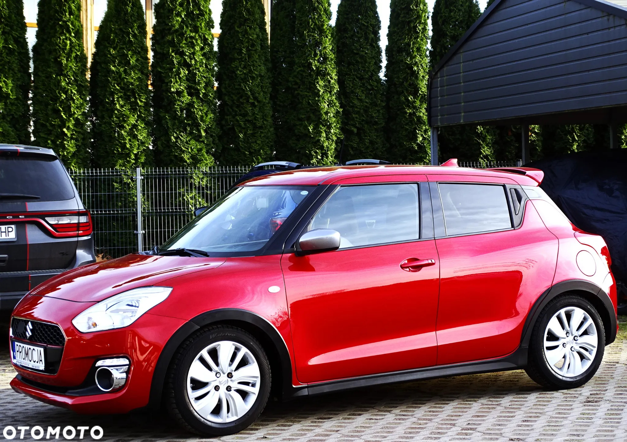 Suzuki Swift 1.2 Premium Plus - 5