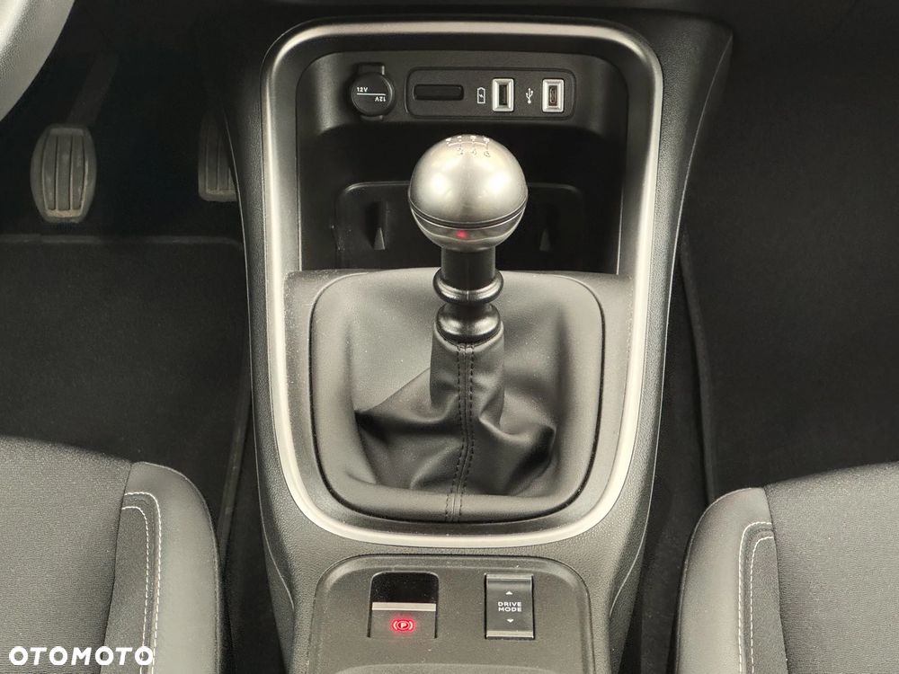 Jeep Avenger 1.2 GSE T3 Summit FWD - 12