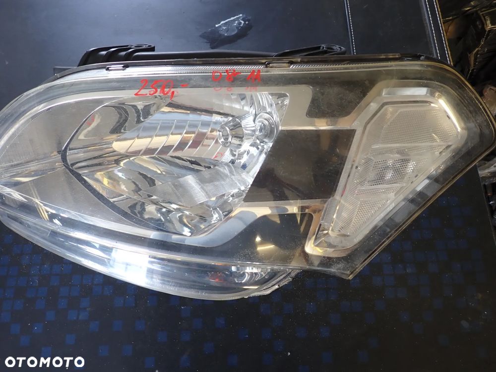 KIA SOUL LAMPA PRZÓD PRZEDNIA LEWA ROK 2008-2011 - 2