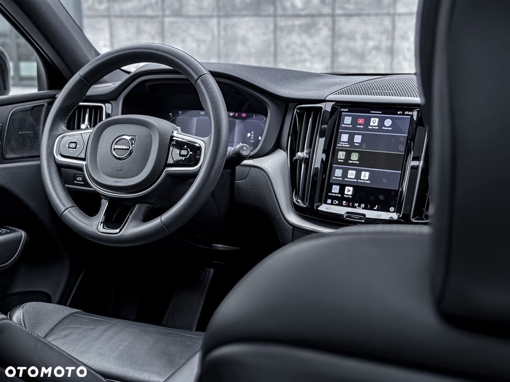 Volvo XC 60 B4 D Ultimate Dark - 25