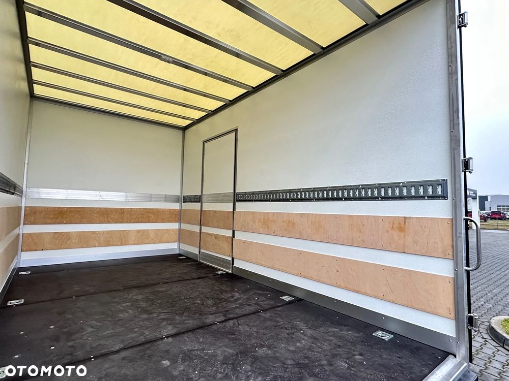 Renault Master 2.0 dCi 170 KM E-VI kontener 8 EP MRauto - 22