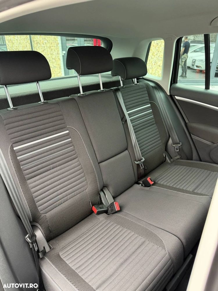 Volkswagen Tiguan - 21